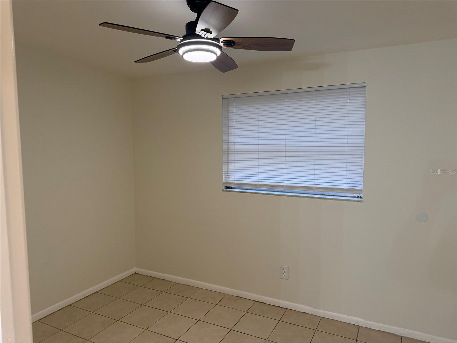 8709 N MANDARINE PL #A — photo 20
