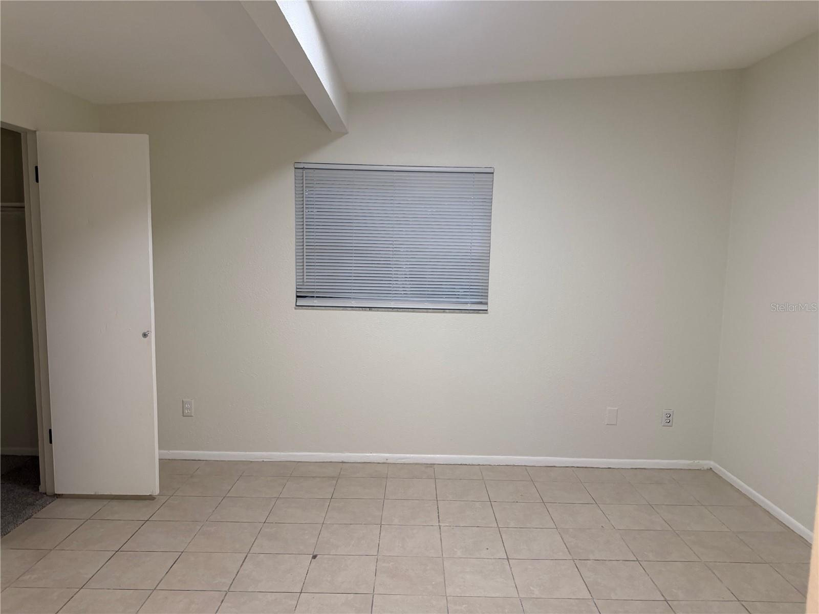 8709 N MANDARINE PL #A — photo 19