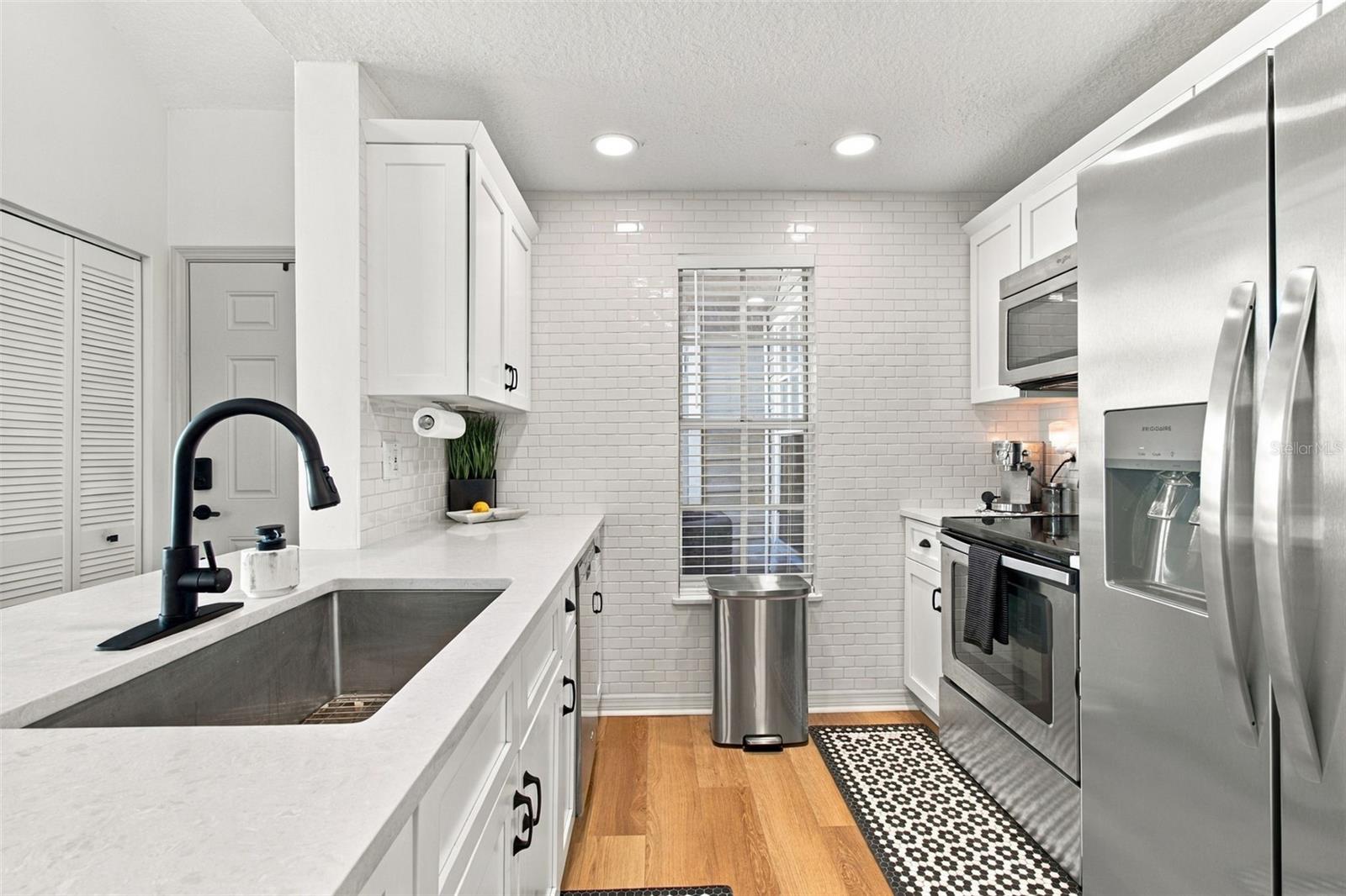 12233 ARMENIA GABLES CIR #12233 — photo 19