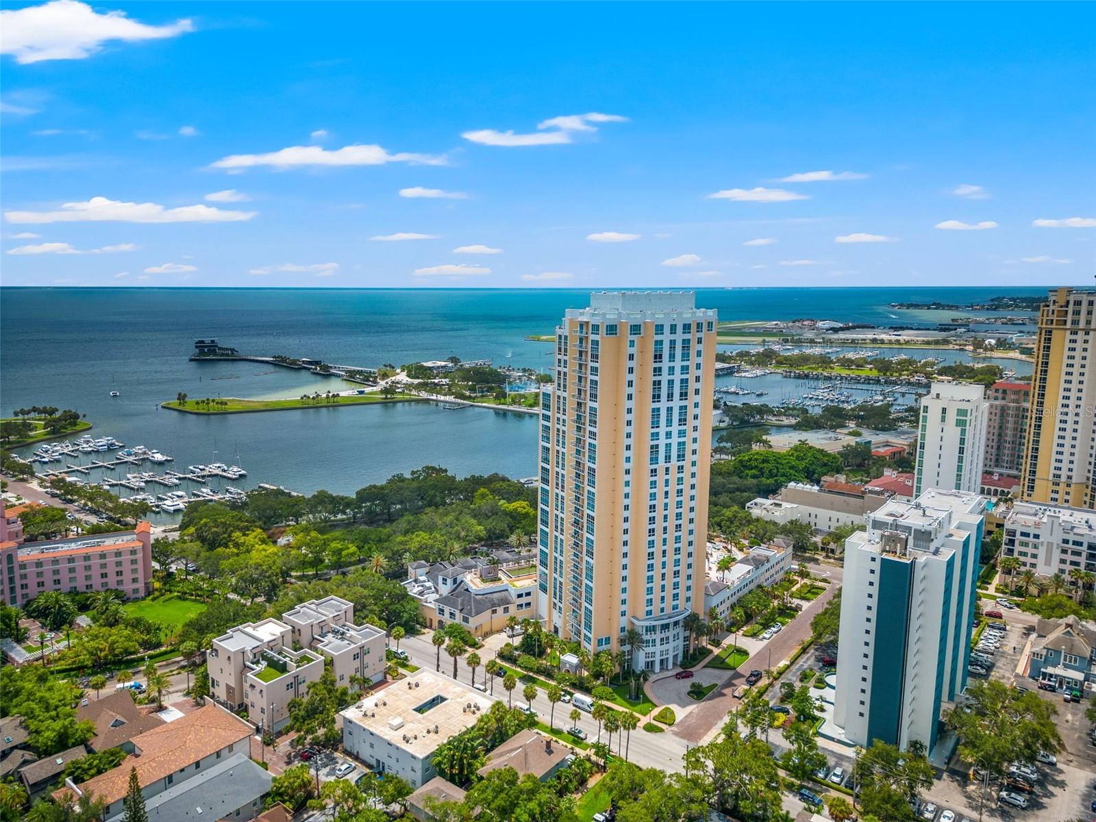 400 BEACH DR NE #1004 — photo 60