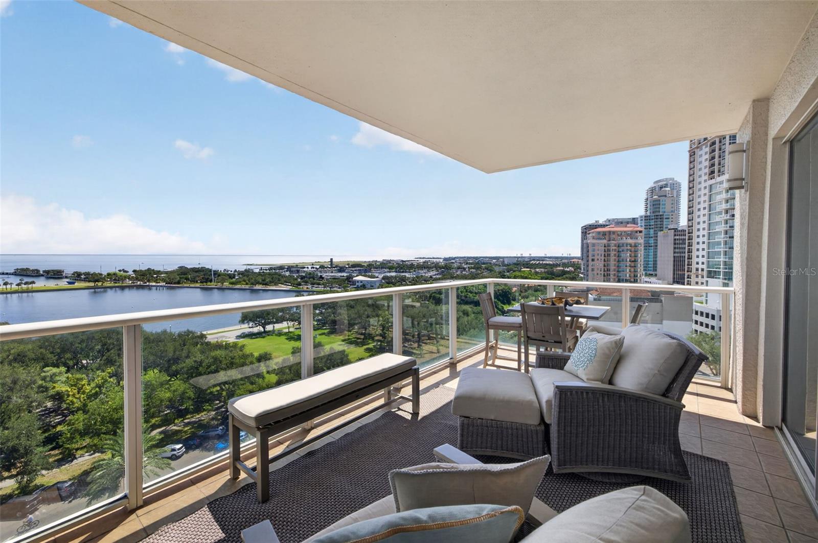 400 BEACH DR NE #1004 — photo 51