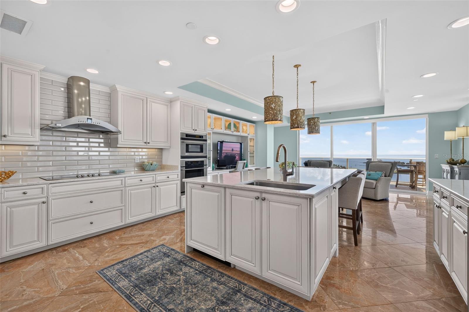 400 BEACH DR NE #1004 — photo 19