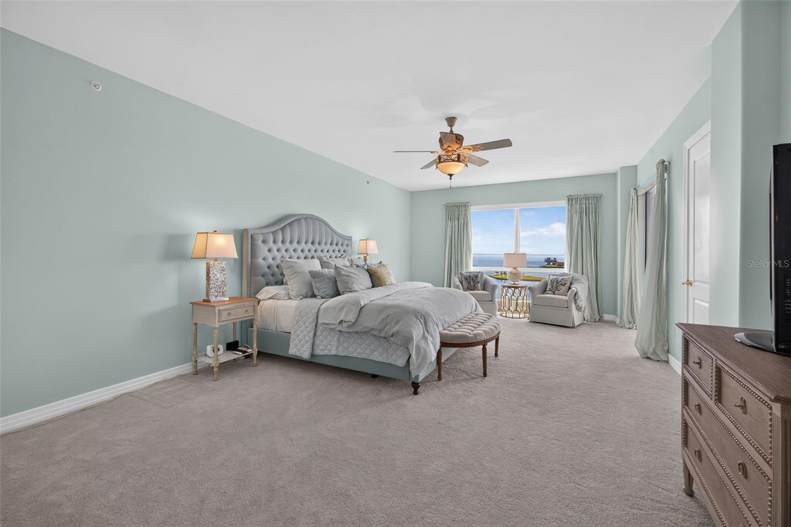 400 BEACH DR NE #1004 — photo 31