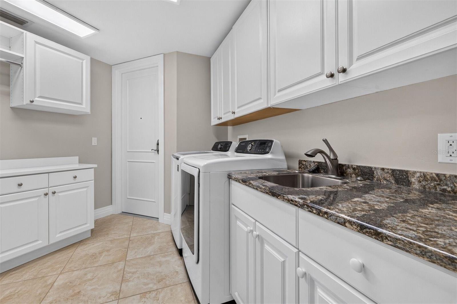 400 BEACH DR NE #1004 — photo 49