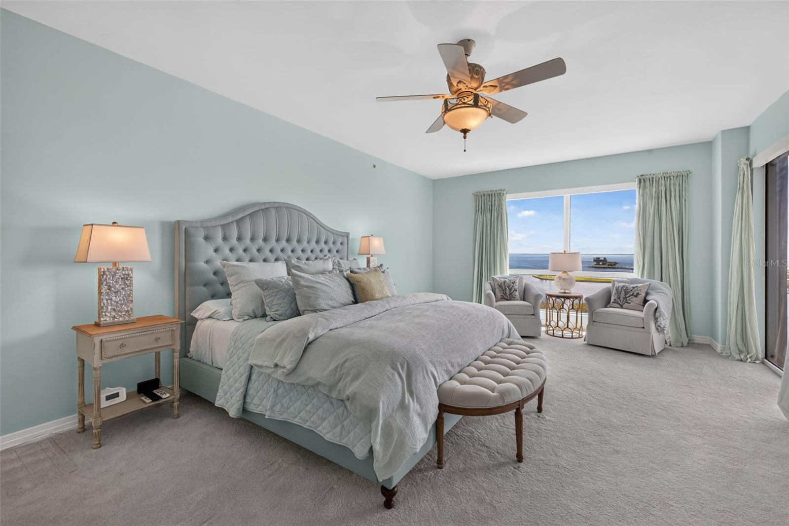 400 BEACH DR NE #1004 — photo 30