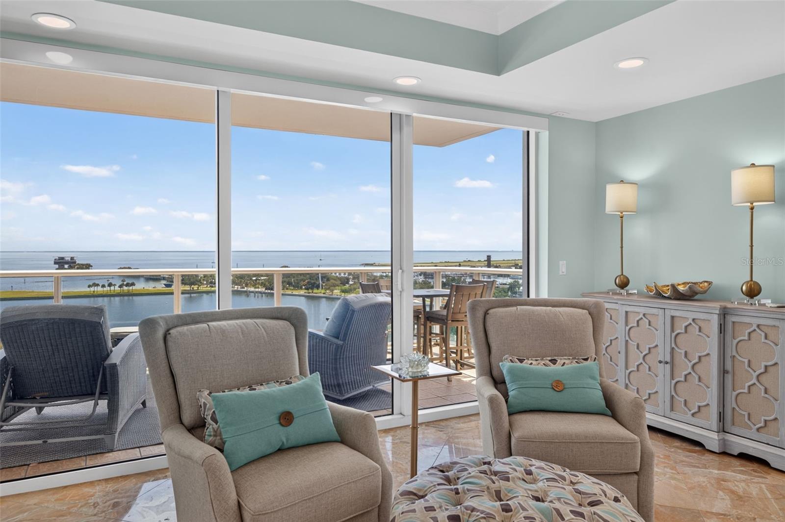 400 BEACH DR NE #1004 — photo 27