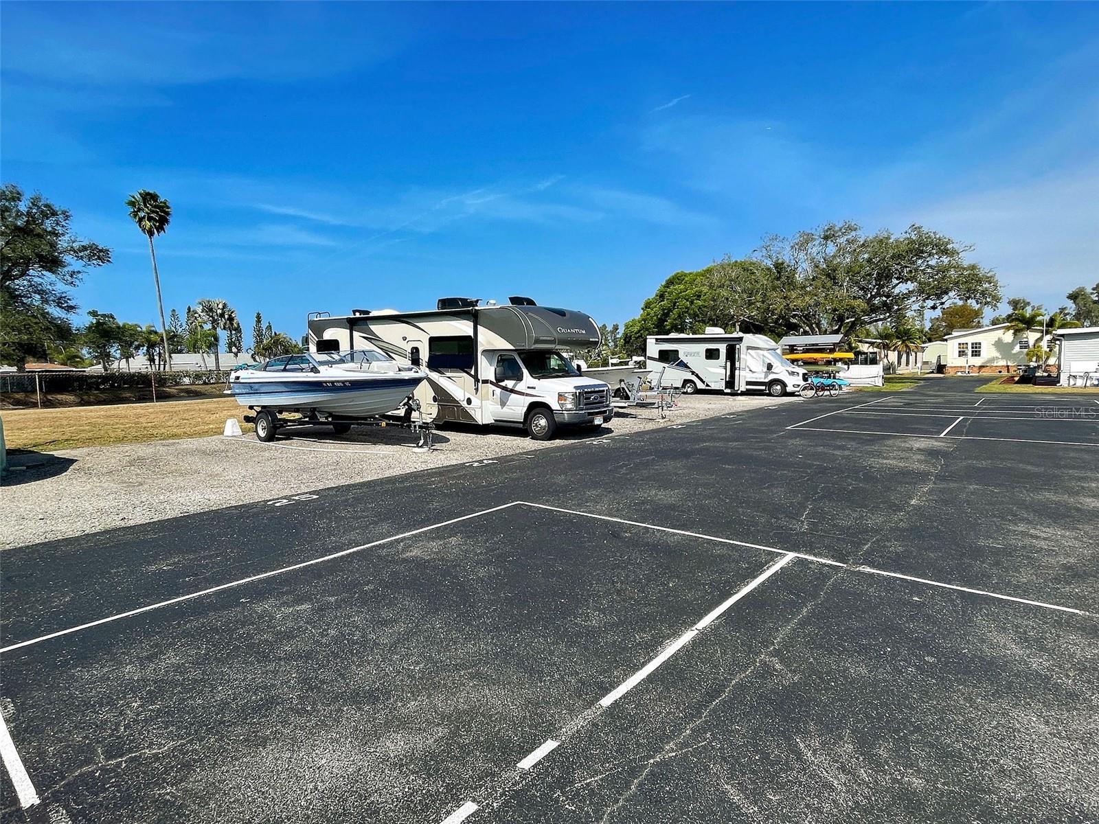 23 SIESTA CIR W — photo 41