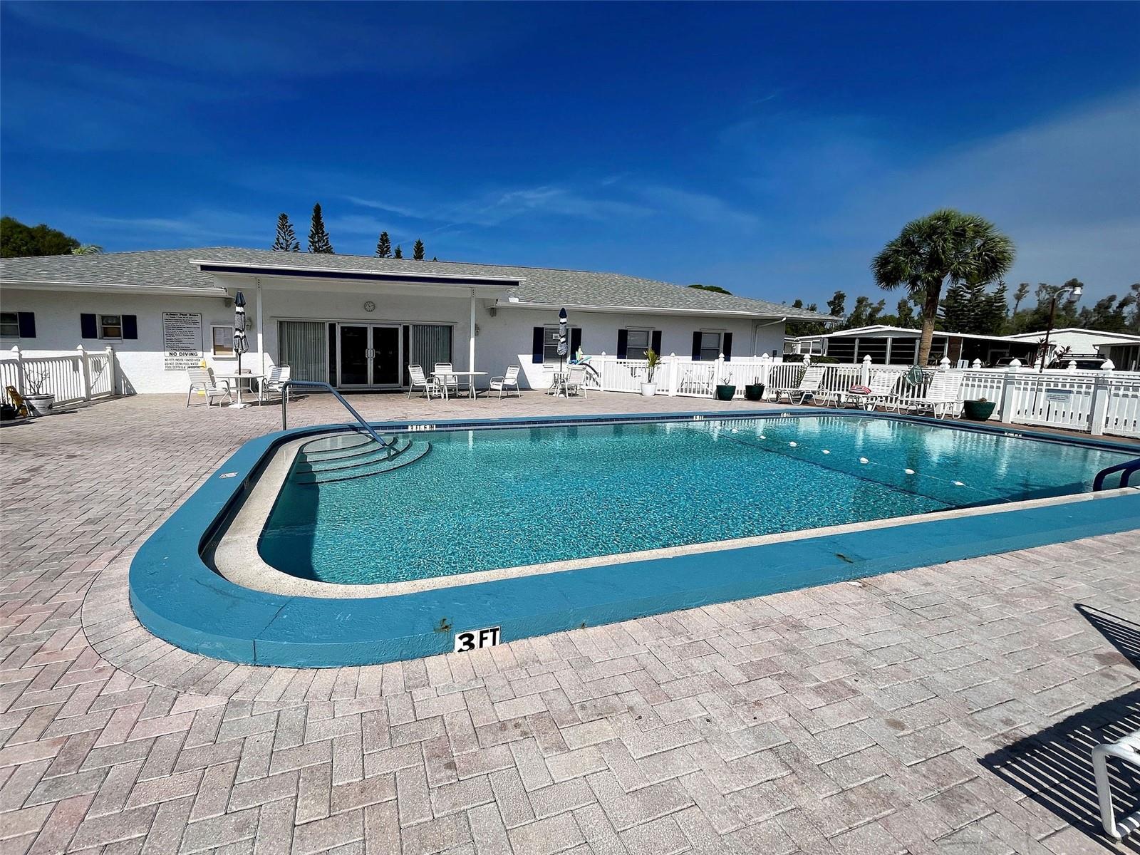 23 SIESTA CIR W — photo 46