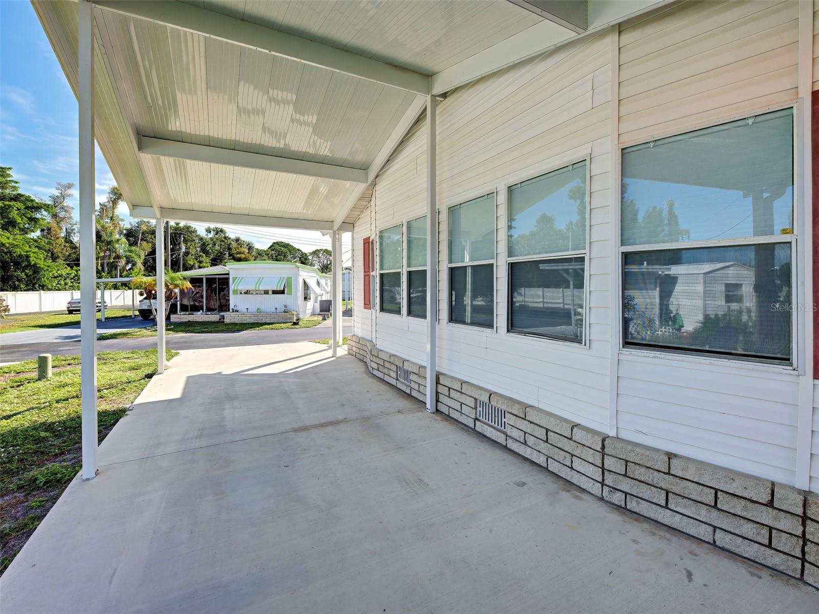 23 SIESTA CIR W — photo 8