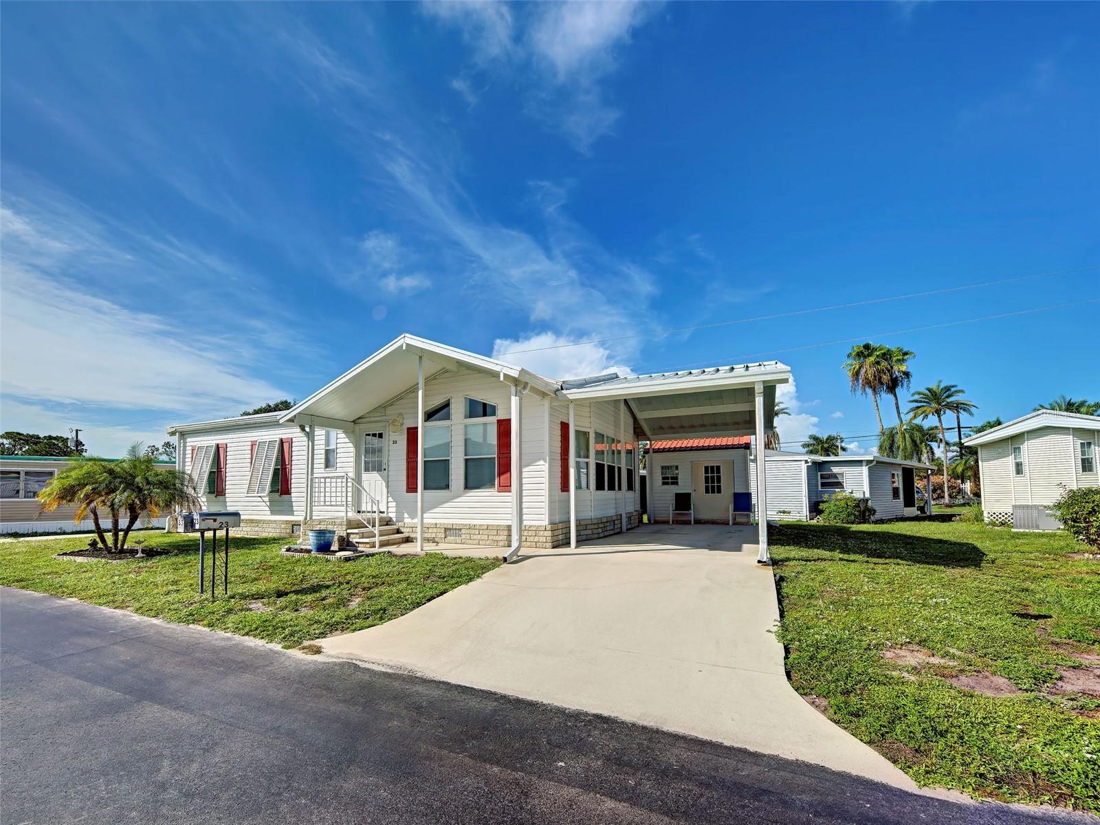 23 SIESTA CIR W — photo 2