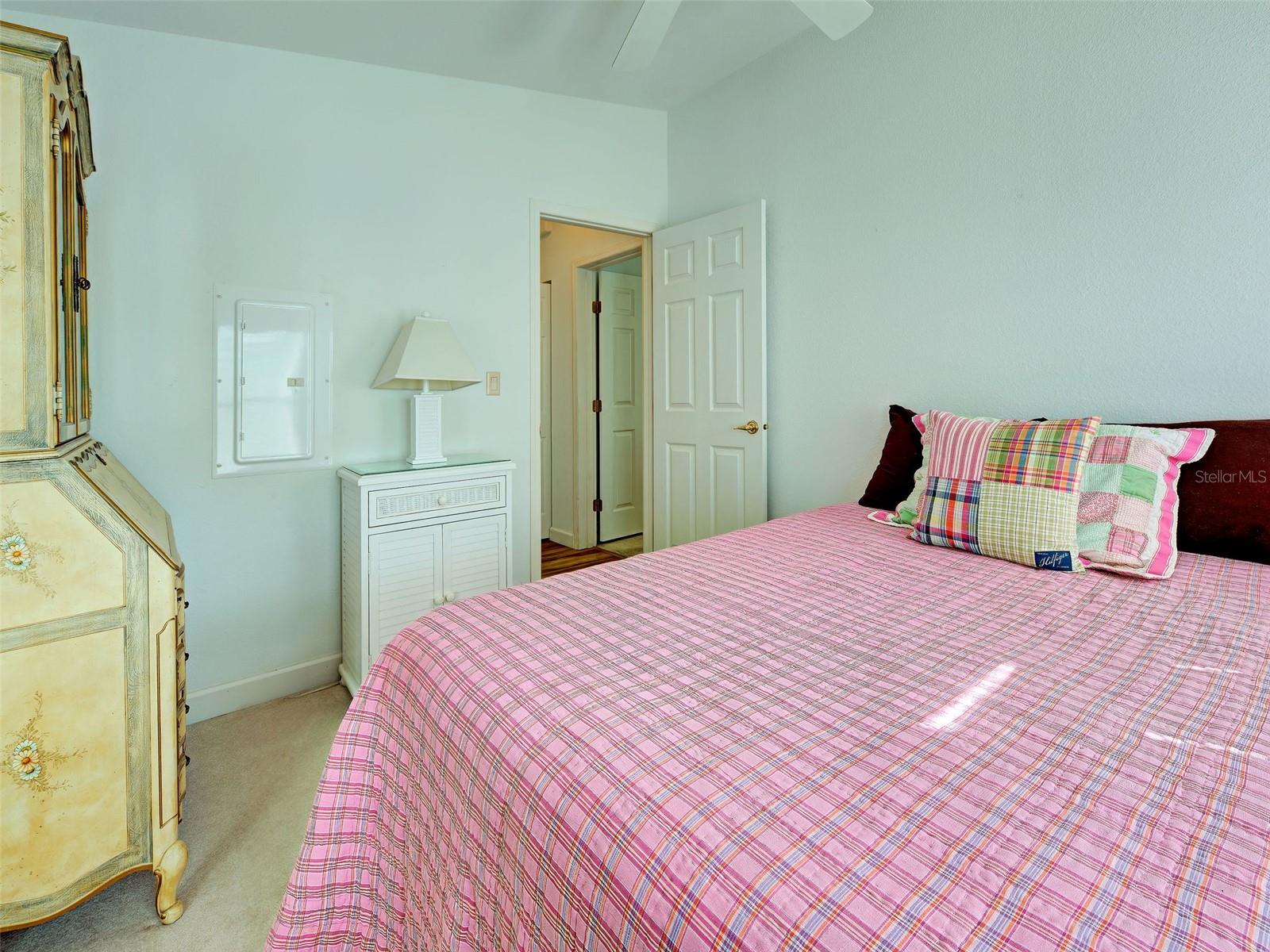 23 SIESTA CIR W — photo 35