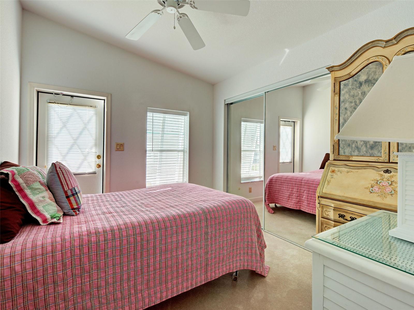 23 SIESTA CIR W — photo 33