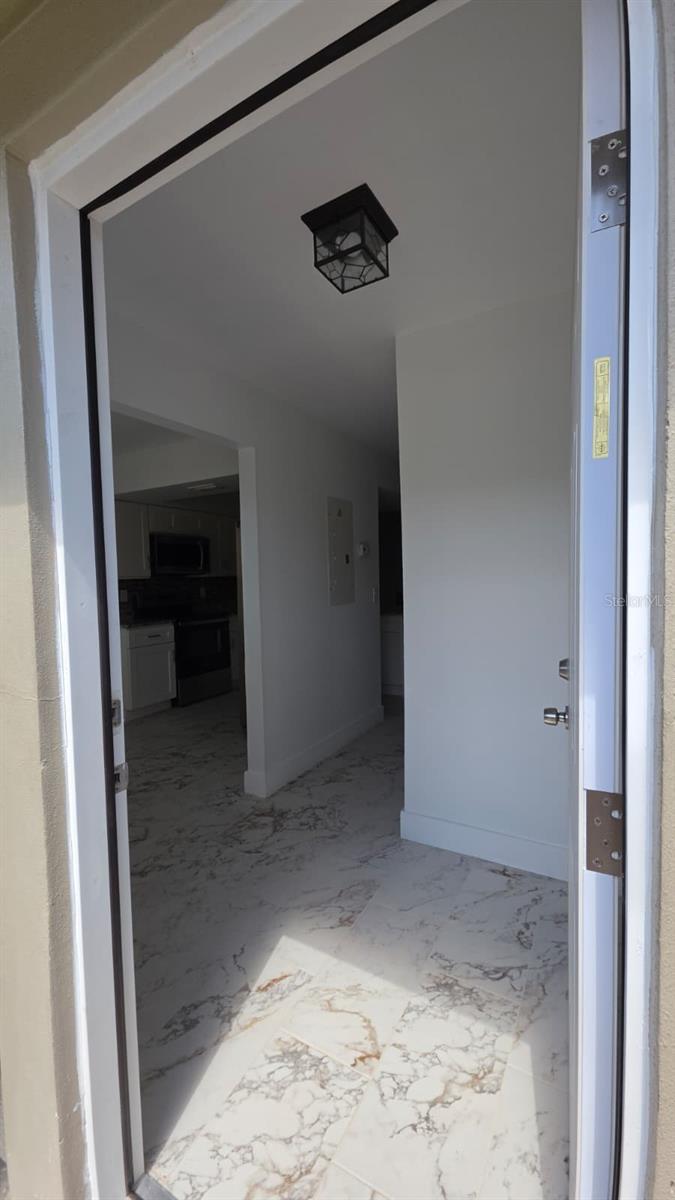 14045 NOTREVILLE WAY — photo 3