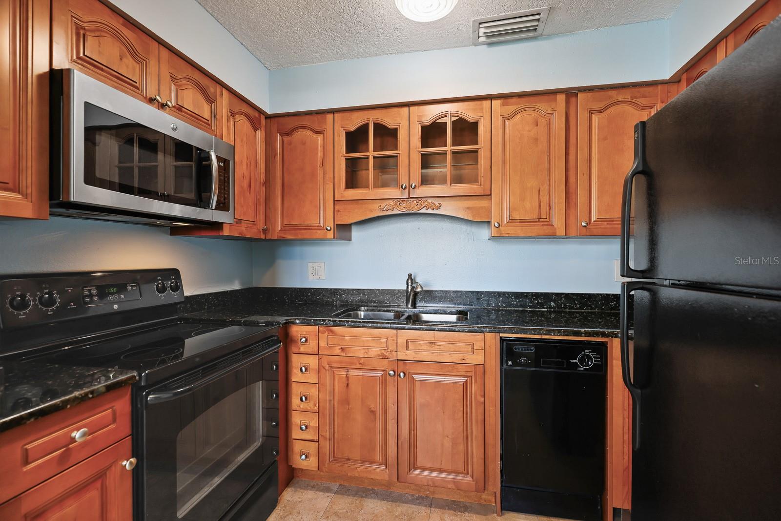 4859 COQUINA KEY DR SE #C — photo 10