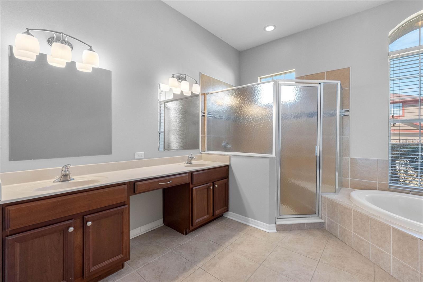 4820 PORTMARNOCK WAY — photo 14