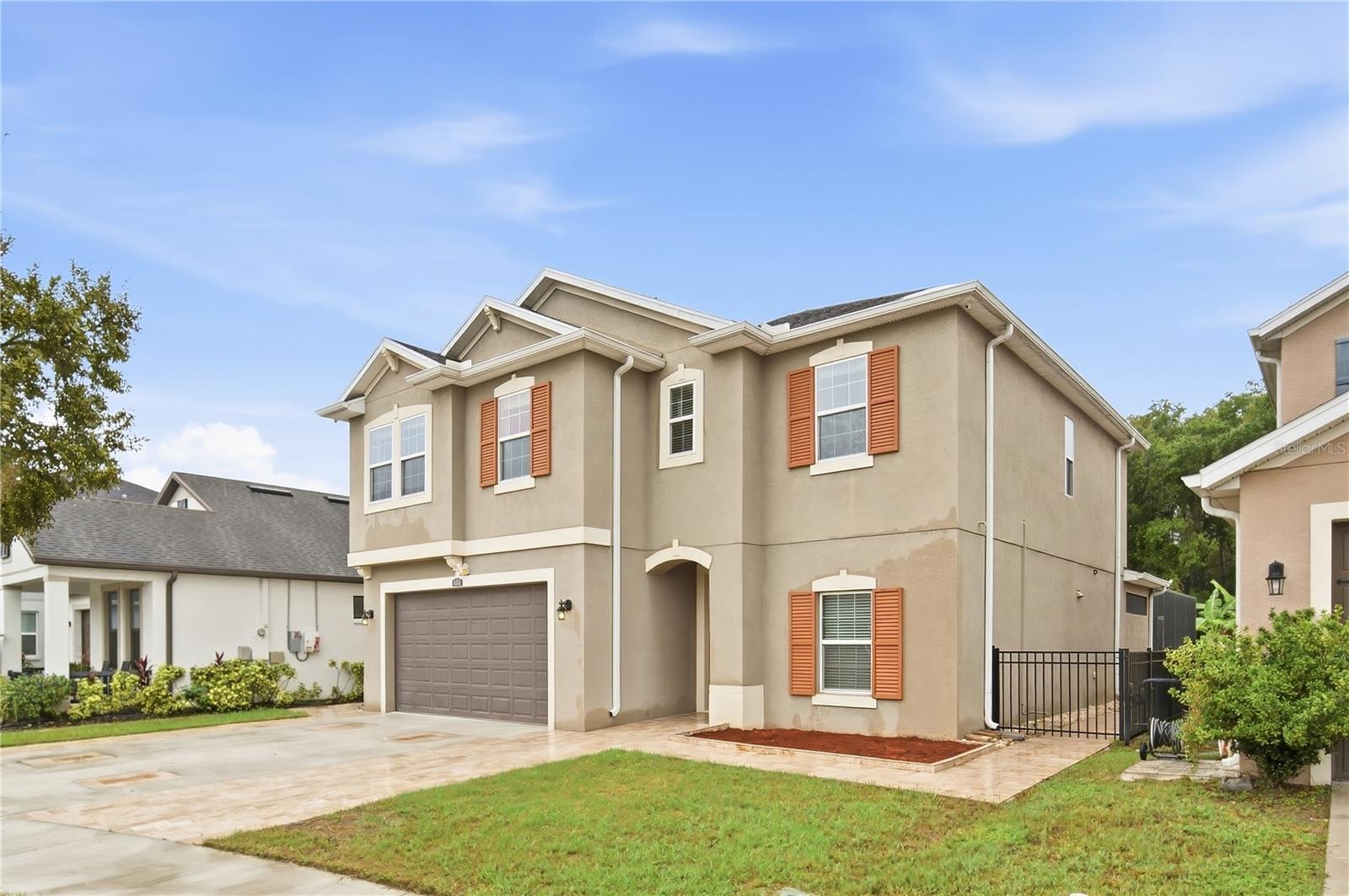 16368 HYDE MANOR DR — photo 2