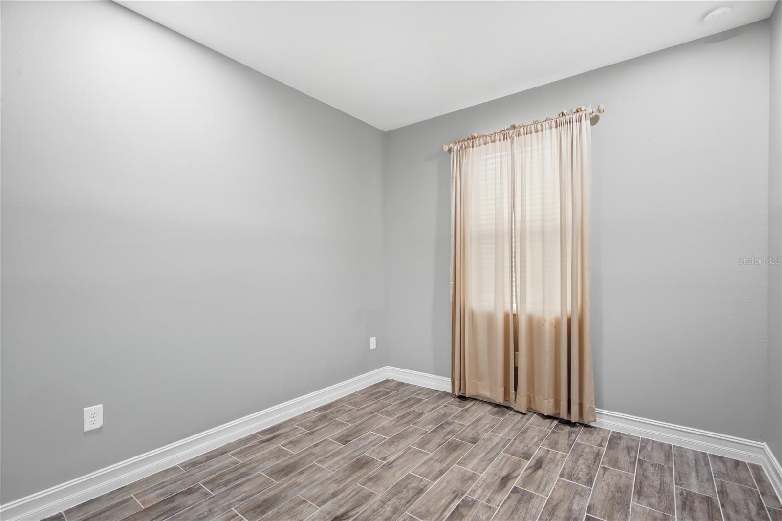 16368 HYDE MANOR DR — photo 6