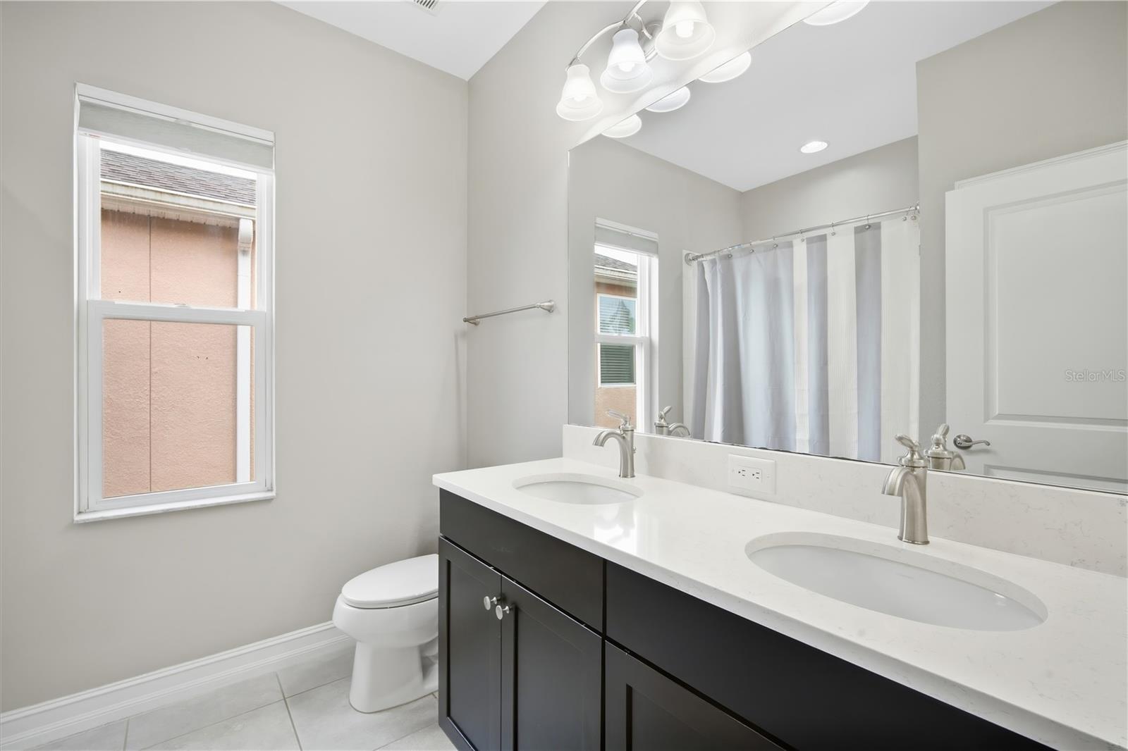 16368 HYDE MANOR DR — photo 19