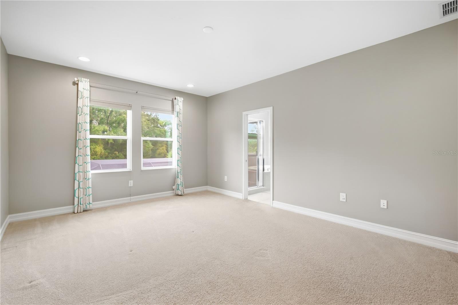 16368 HYDE MANOR DR — photo 13