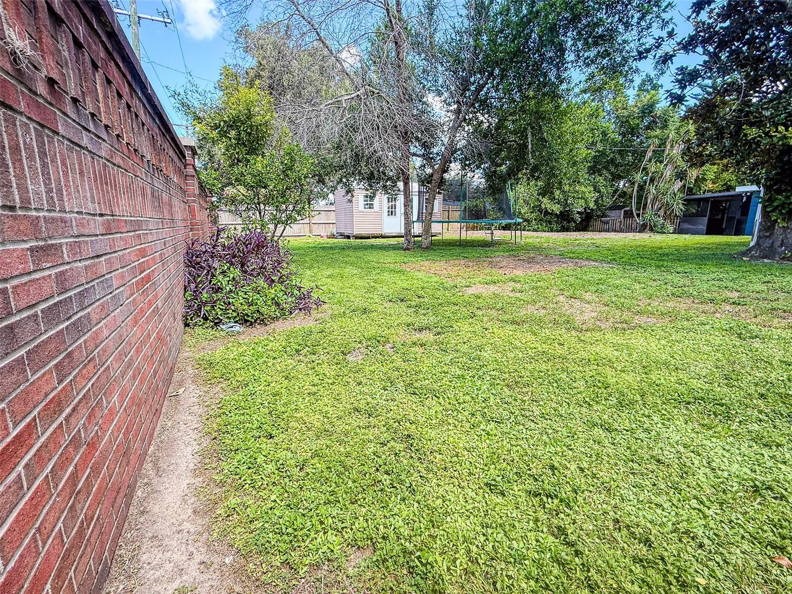 102 GLEN RIDGE AVE — photo 30