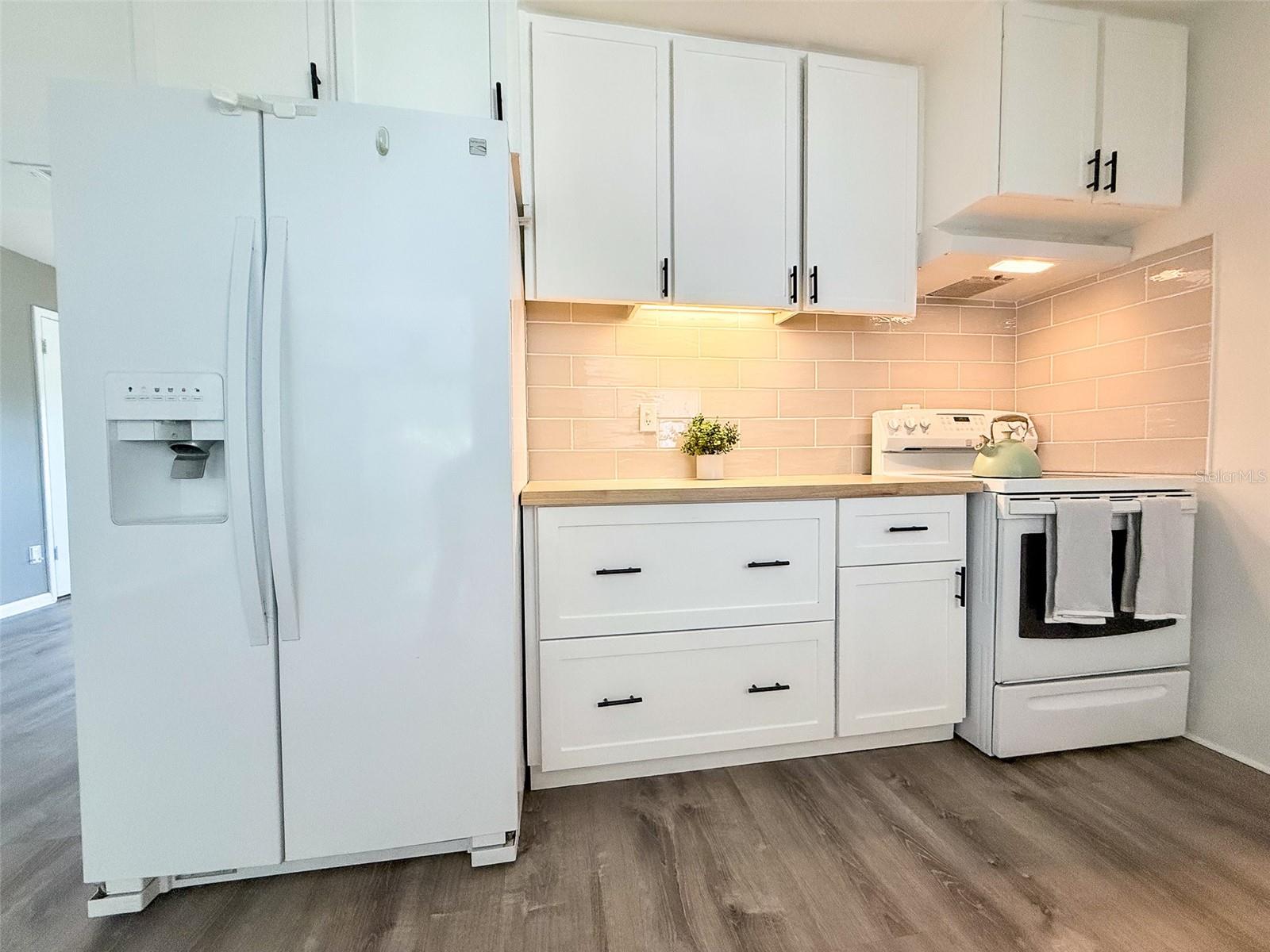 102 GLEN RIDGE AVE — photo 16
