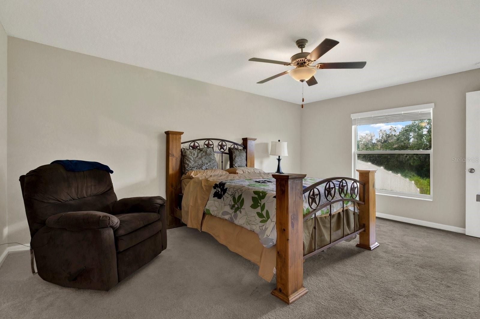 16610 DELIA ST — photo 20