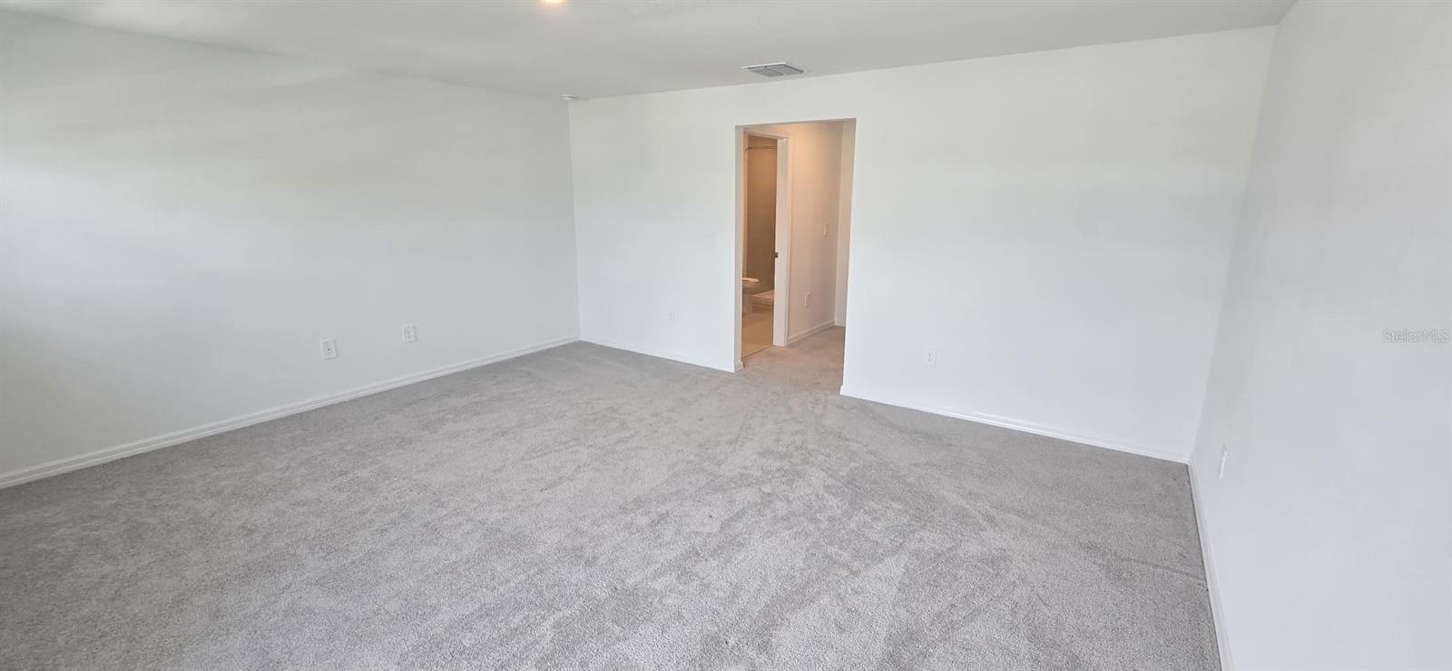 2248 LESSER GOLDFINCH DR — photo 15