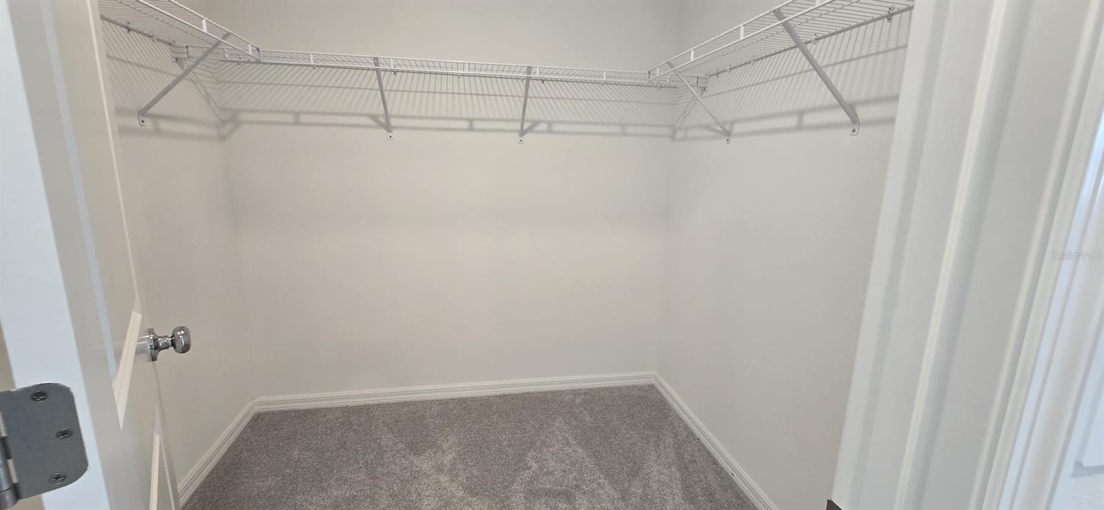 2248 LESSER GOLDFINCH DR — photo 16