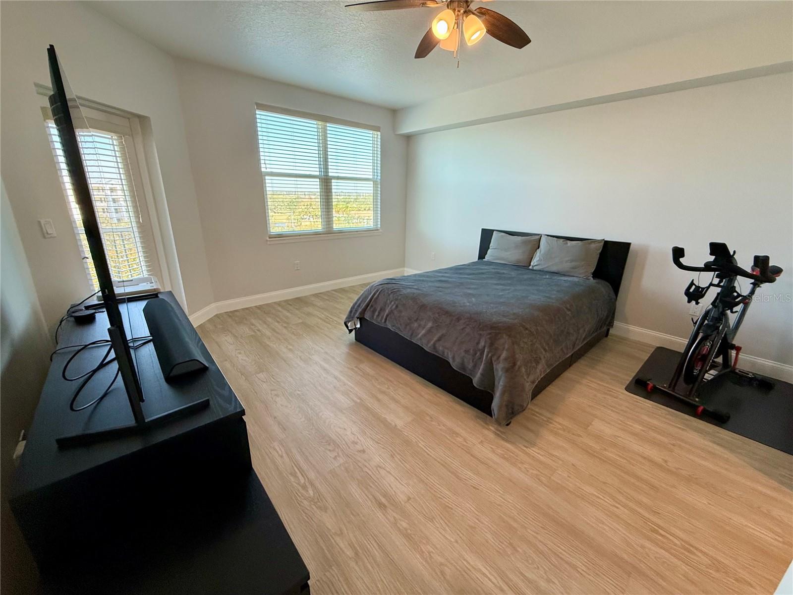 960 STARKEY RD #10501 — photo 9