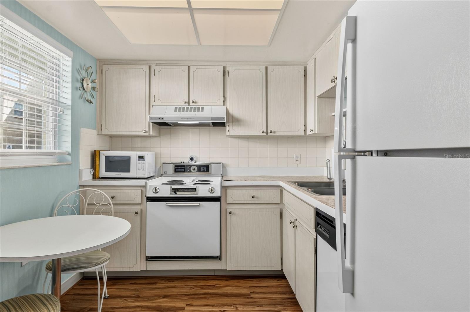 10215 REGAL DR #18 — photo 12