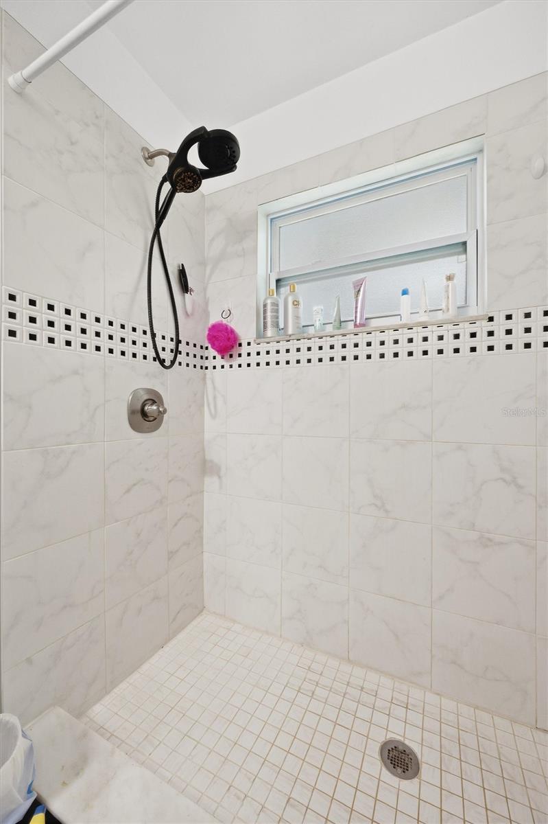 5060 76TH AVE N #100 — photo 14