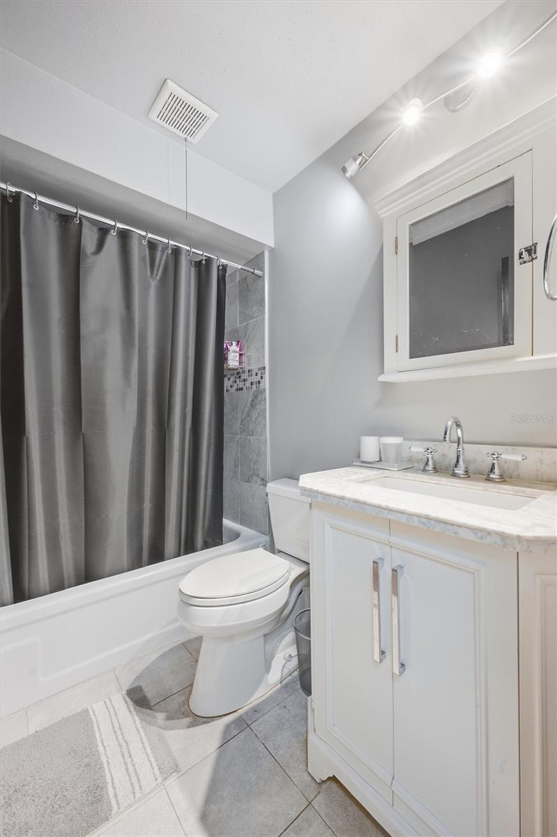 5060 76TH AVE N #100 — photo 17