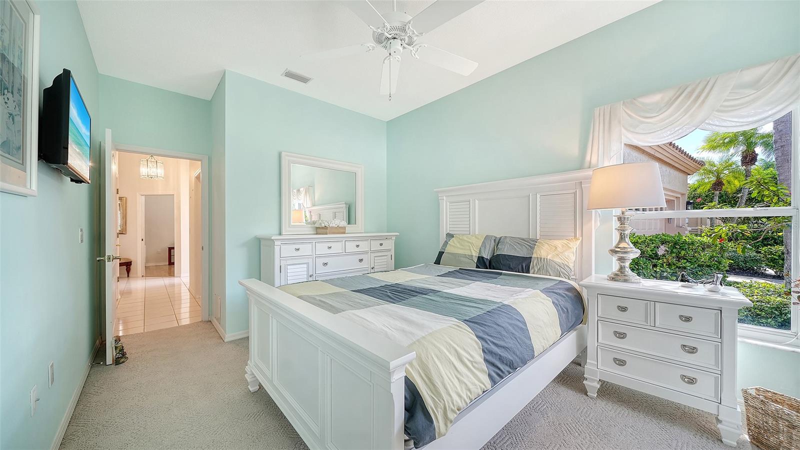 4060 JARDIN LN — photo 32