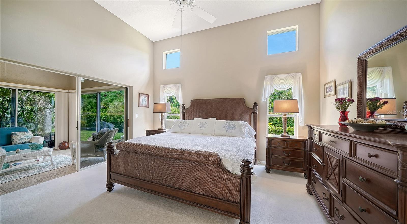 4060 JARDIN LN — photo 29