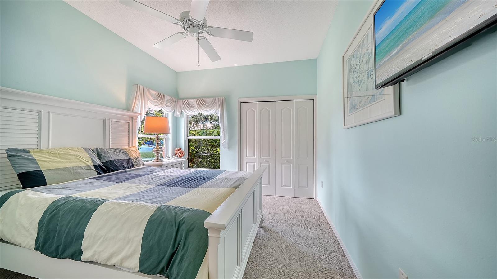 4060 JARDIN LN — photo 31