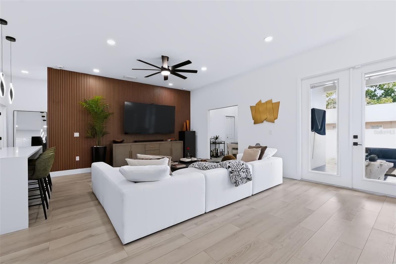 2143 W SAINT CONRAD ST — photo 30