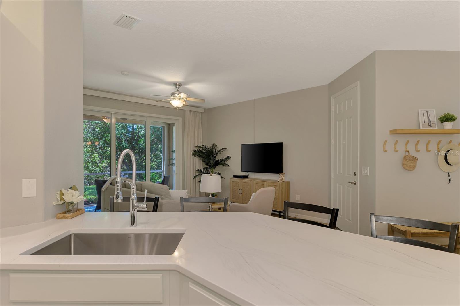 9349 CARNABY DR — photo 28