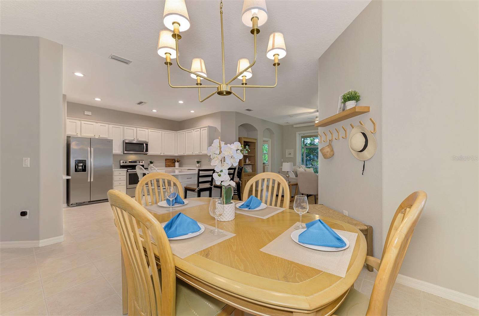 9349 CARNABY DR — photo 33