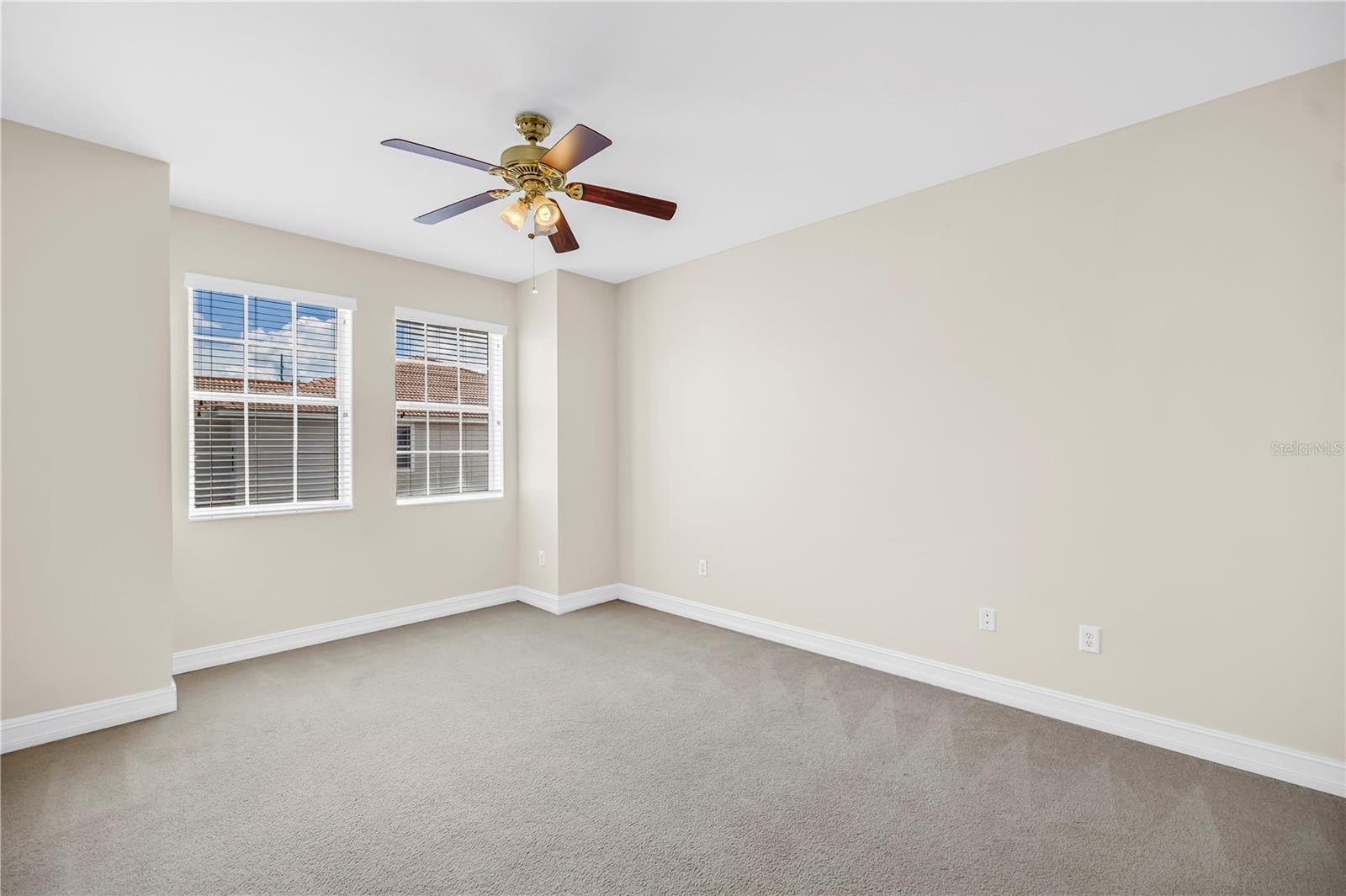 1344 RIBOLLA DR — photo 32