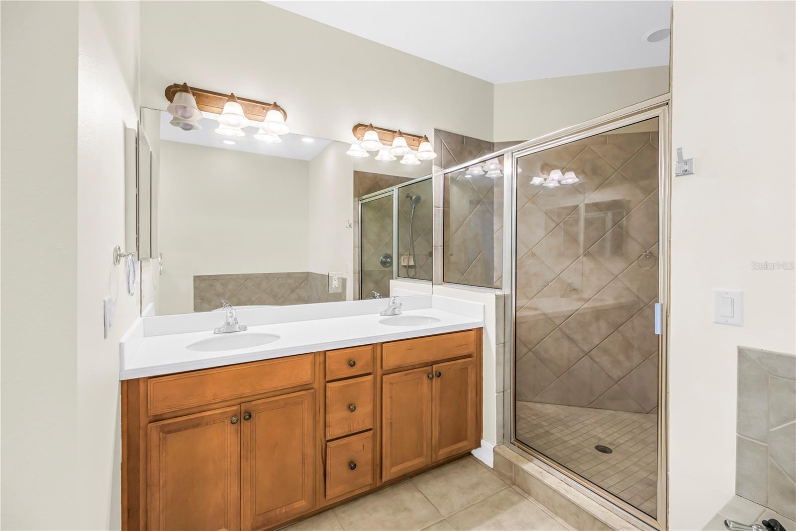 1344 RIBOLLA DR — photo 26