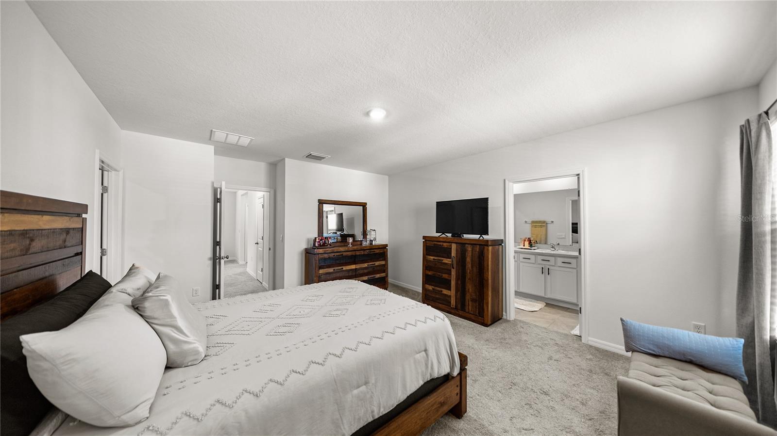 3411 GRASSY KNOLL CT — photo 39