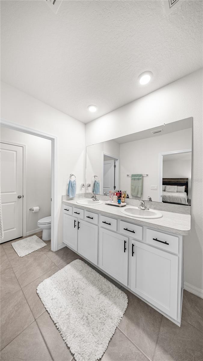 3411 GRASSY KNOLL CT — photo 42