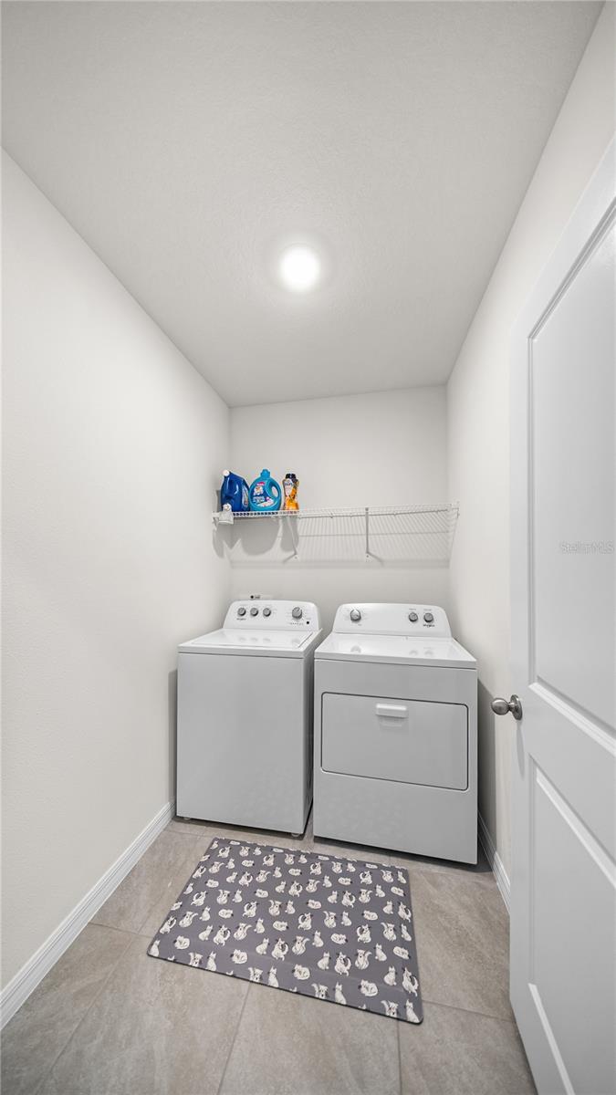 3411 GRASSY KNOLL CT — photo 36