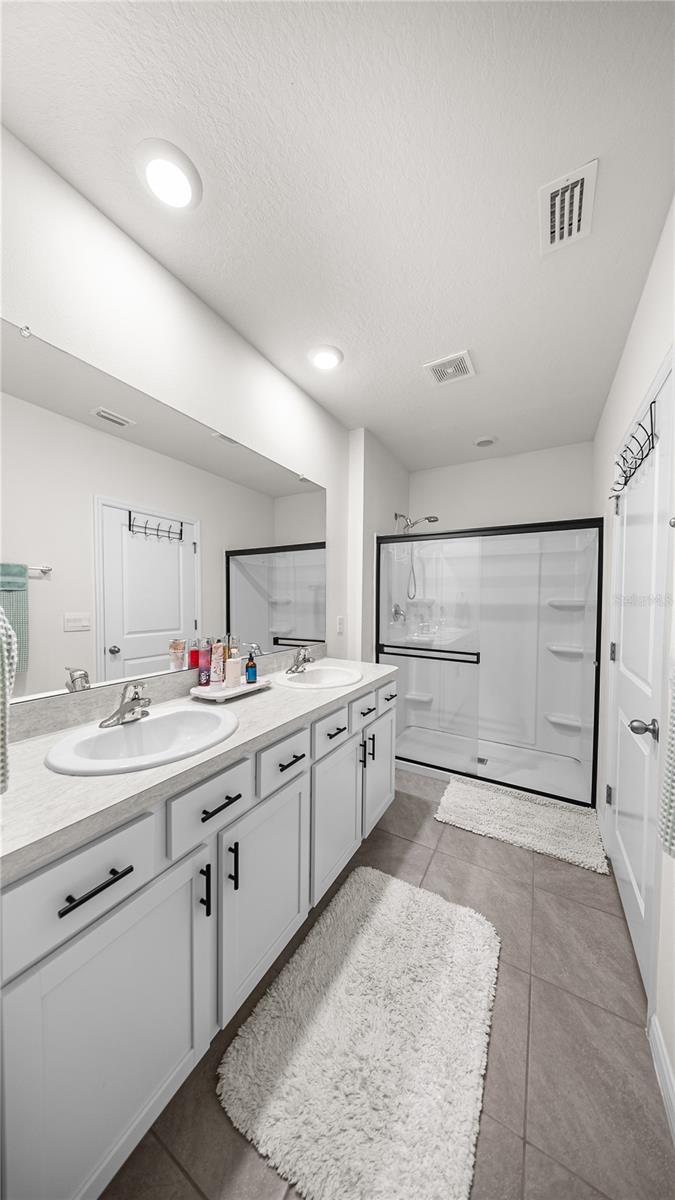 3411 GRASSY KNOLL CT — photo 43