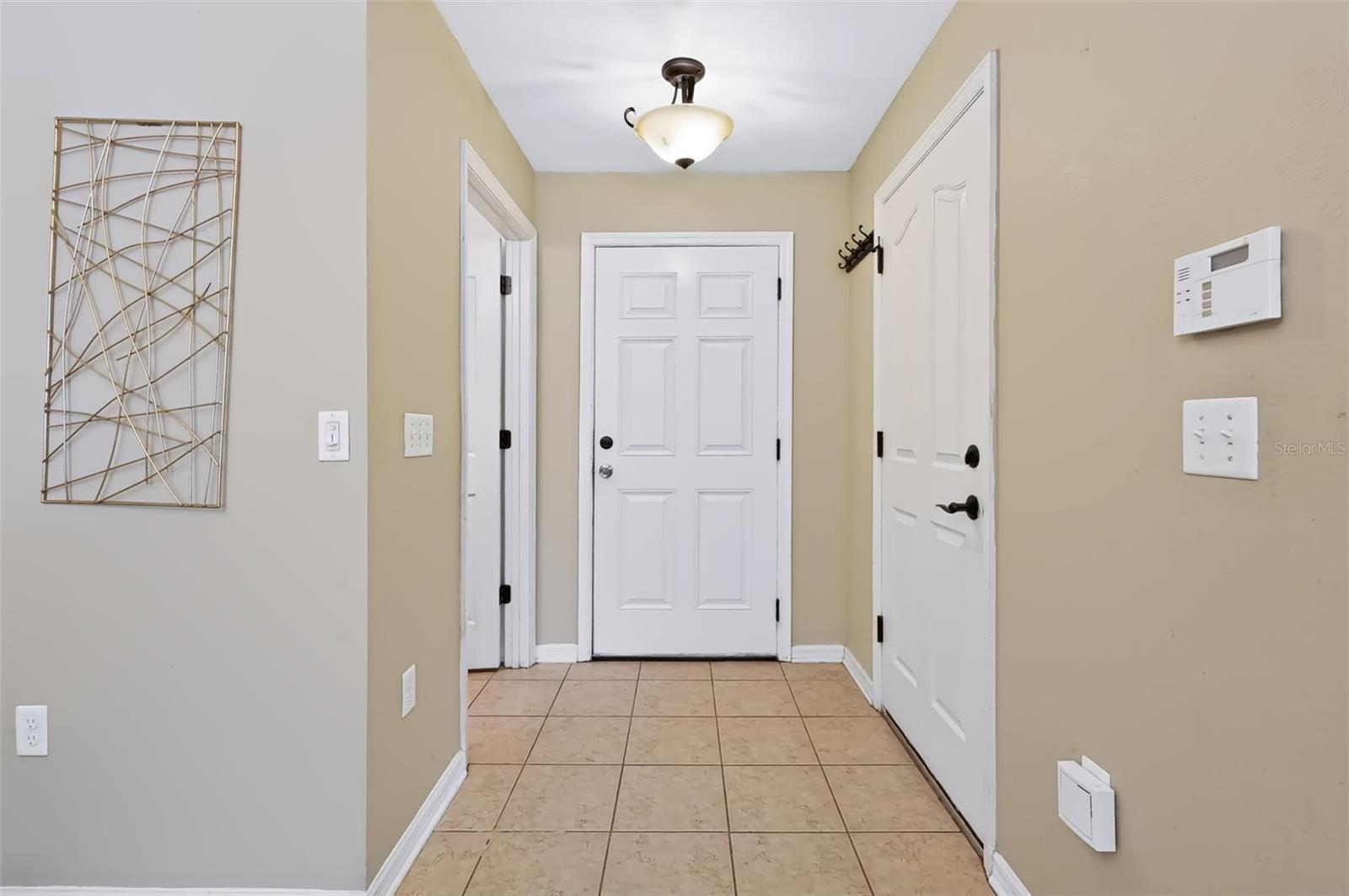 4525 LIMERICK DR — photo 5
