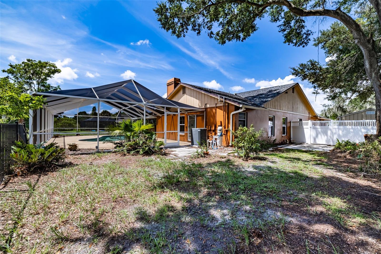 1409 HOLLEMAN — photo 61