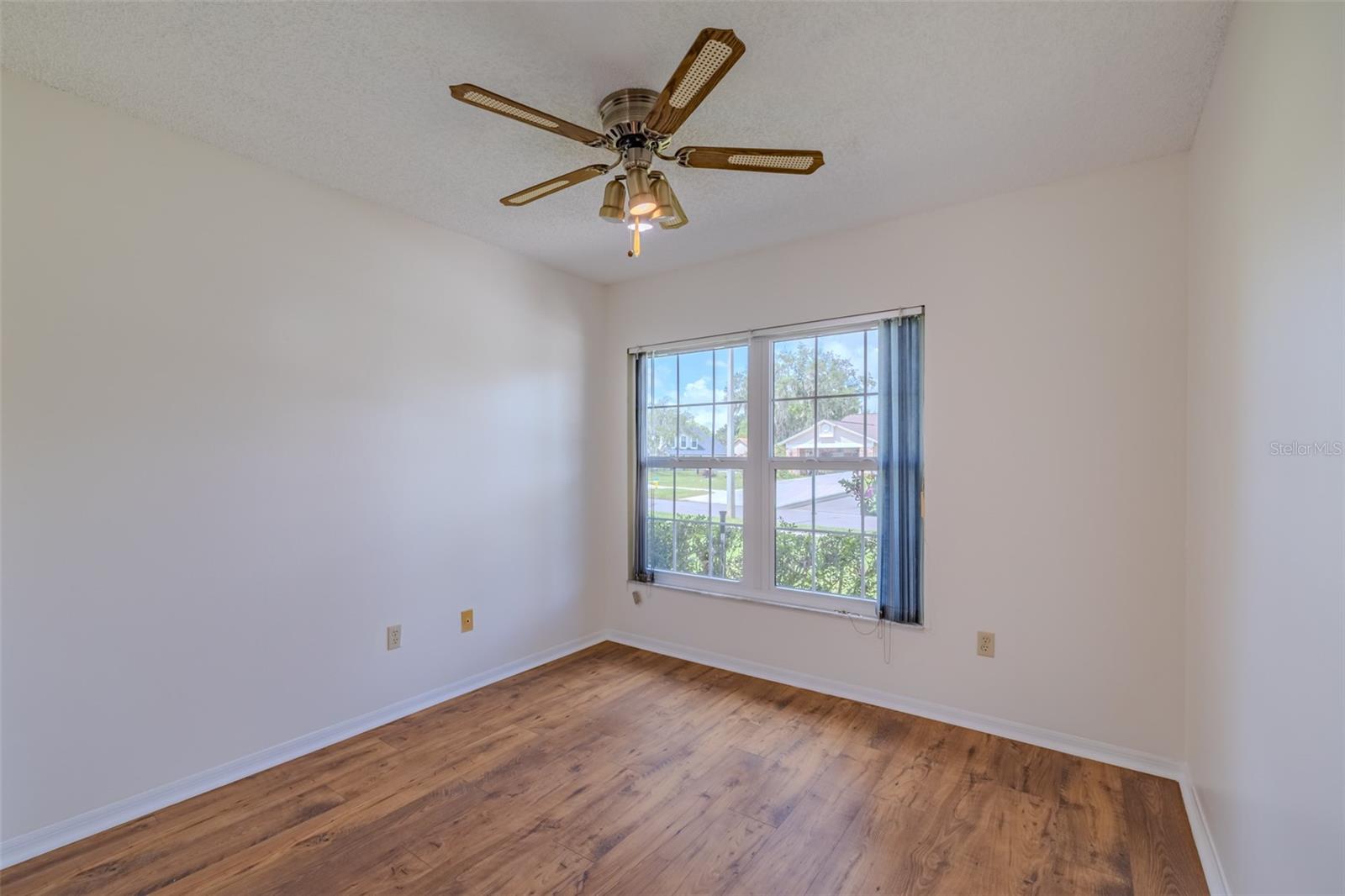 1409 HOLLEMAN — photo 41