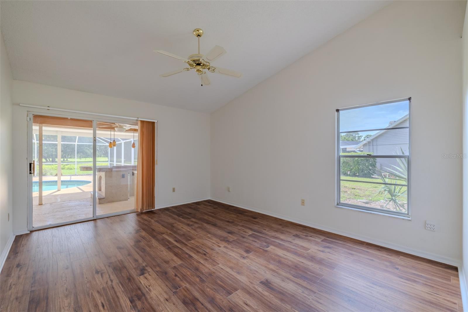 1409 HOLLEMAN — photo 25