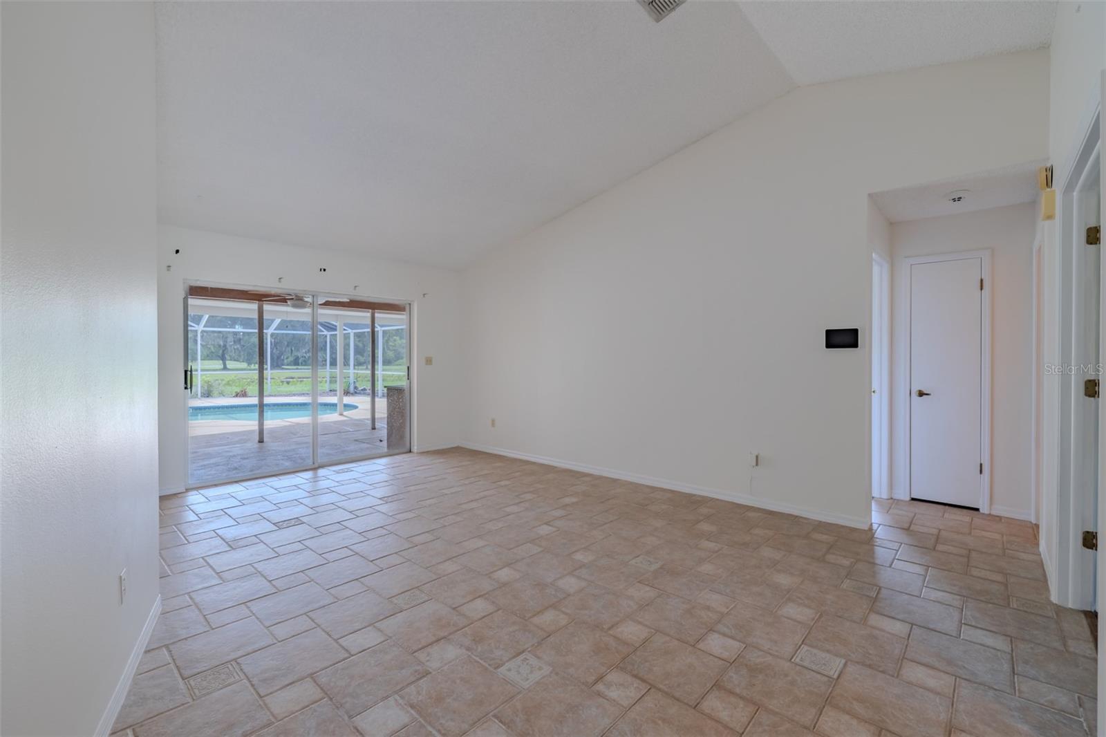 1409 HOLLEMAN — photo 11