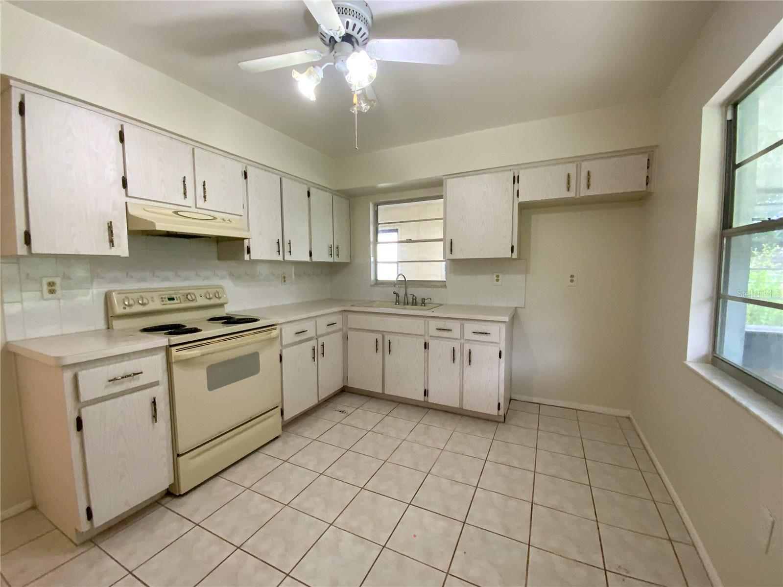 12622 TIMBERWOOD CT — photo 3
